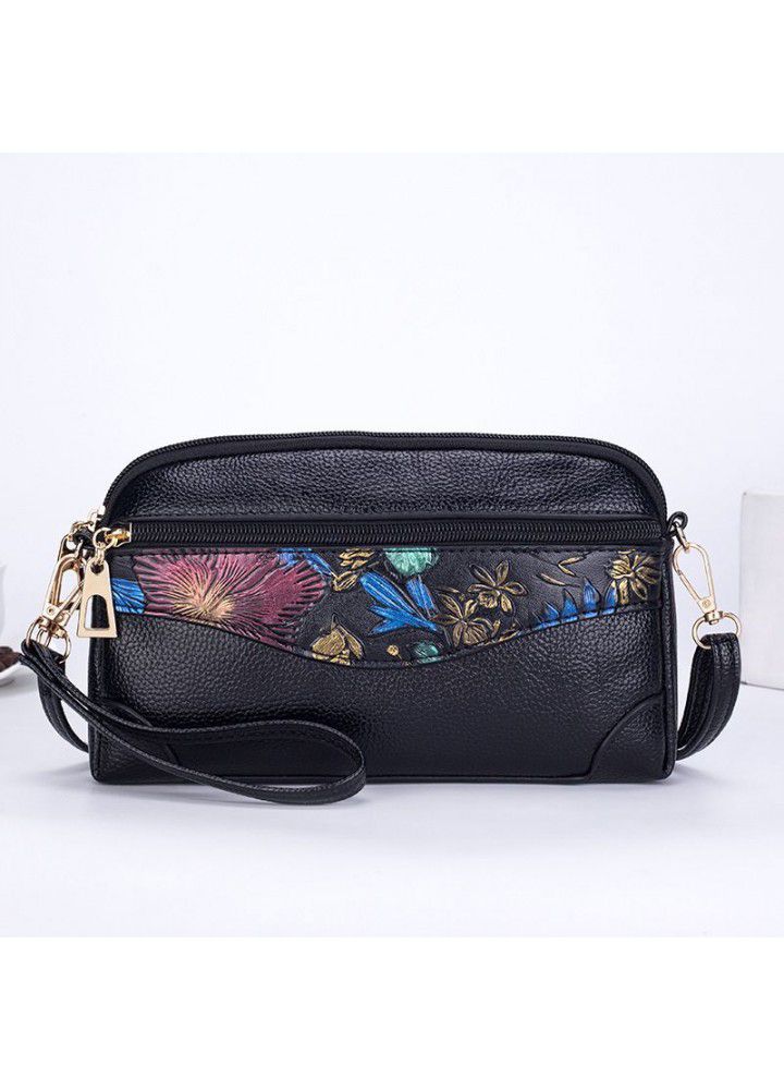 2019 new European and American style versatile single shoulder bag women's simple and fashionable hand holding slant span dual purpose women's bag shell bag 