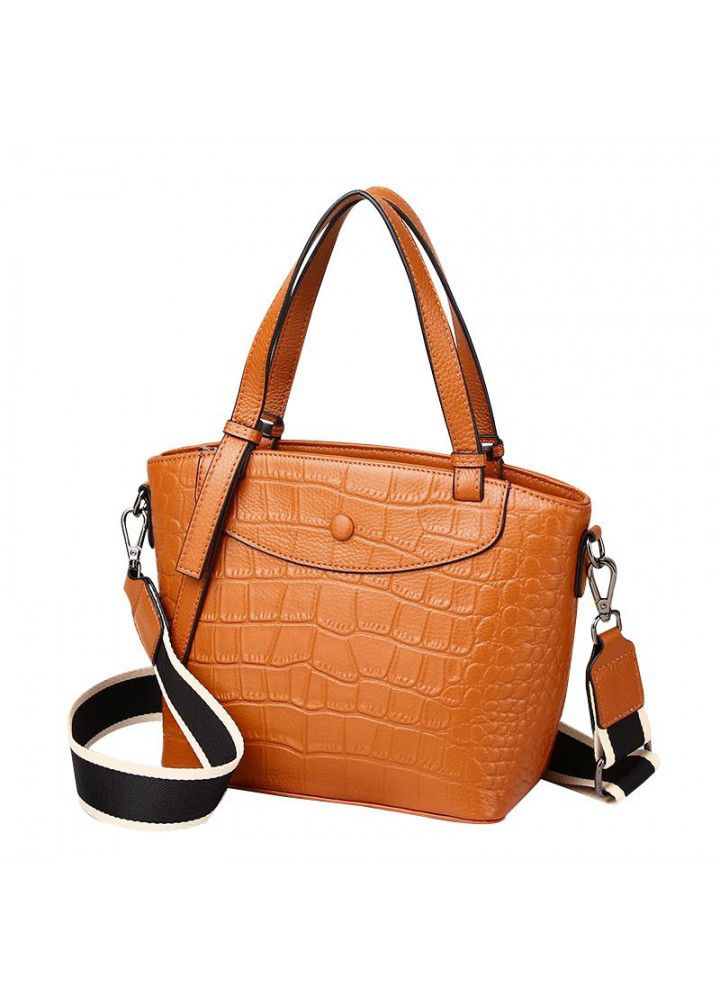 Crocodile leather women's bag  new wide shoulder strap Messenger Bag Fashion top layer leather portable single shoulder bag 3629 