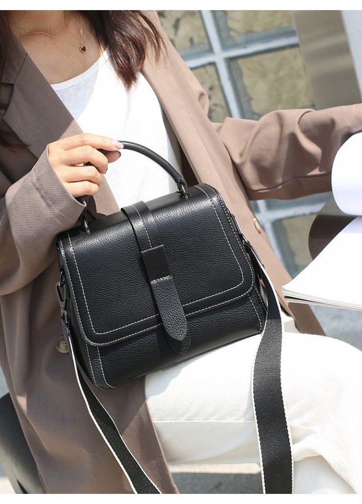 Head leather bag women's  new handbag new Korean one shoulder straddle bag women's leather small square bag 8620 