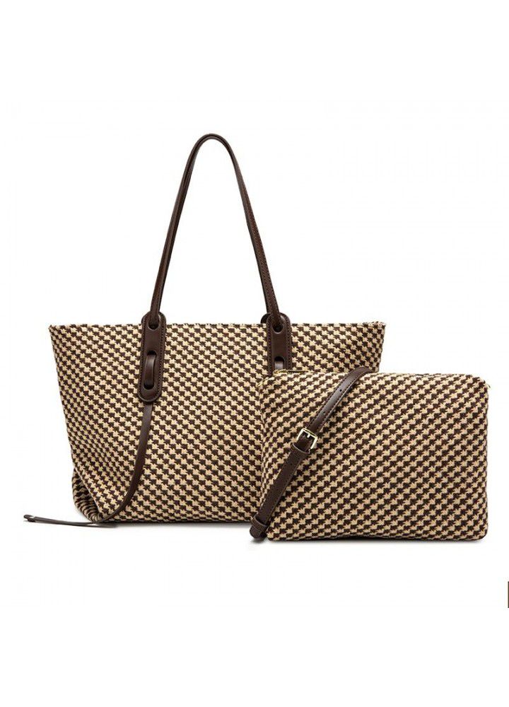Bag female autumn and winter  new fashion qianniao lattice large capacity versatile minority Commuter Bag Fashion One Shoulder Tote Bag